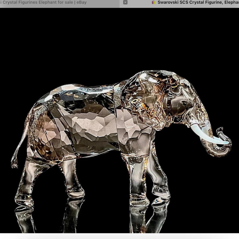 SWAROVSKI CRYSTAL FIGURINE SCS 2022 JUBILEE ELEPHANT ZENA , no box, Great piece